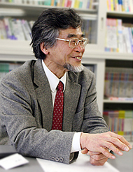 数理情報学科　松本 和一郎 教授