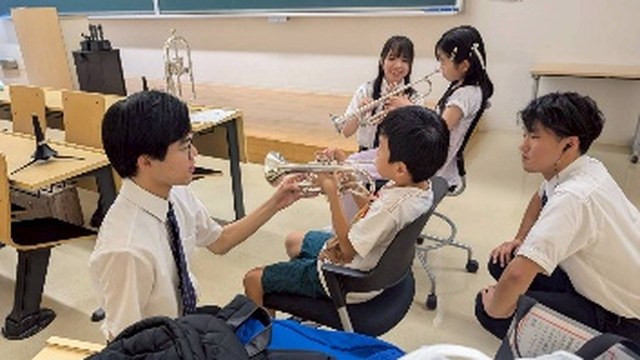 吹奏楽体験スクール♬ ~音楽の魅力を知ろう~